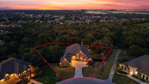 175 Wagon Lane Castroville TX 78009