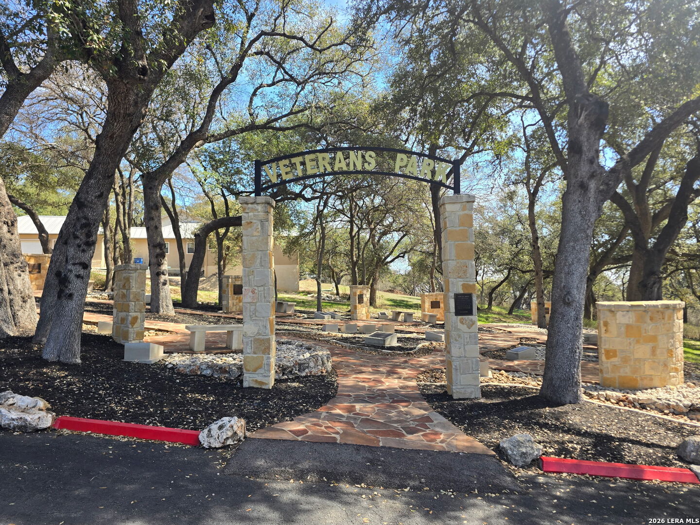 206 Falling Hills New Braunfels TX 78132