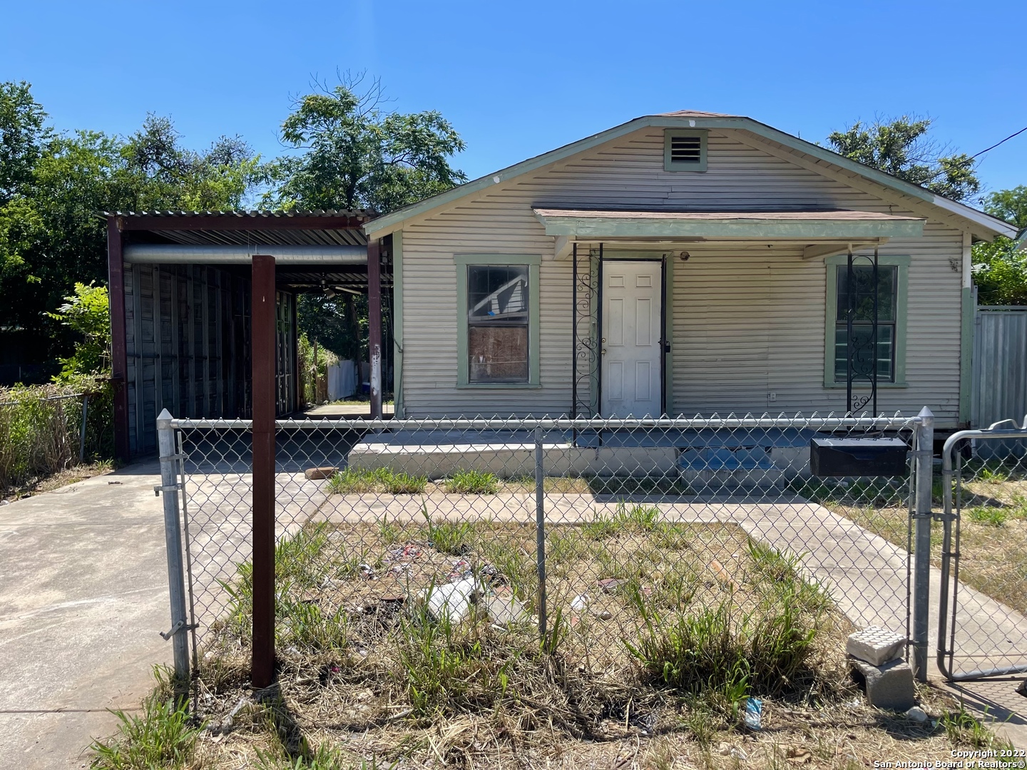 2227 S Trinity Street San Antonio TX 78207