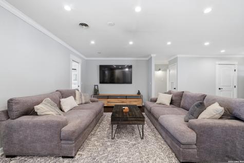 146 Canyon Creek Drive Hollywood Park TX 78232