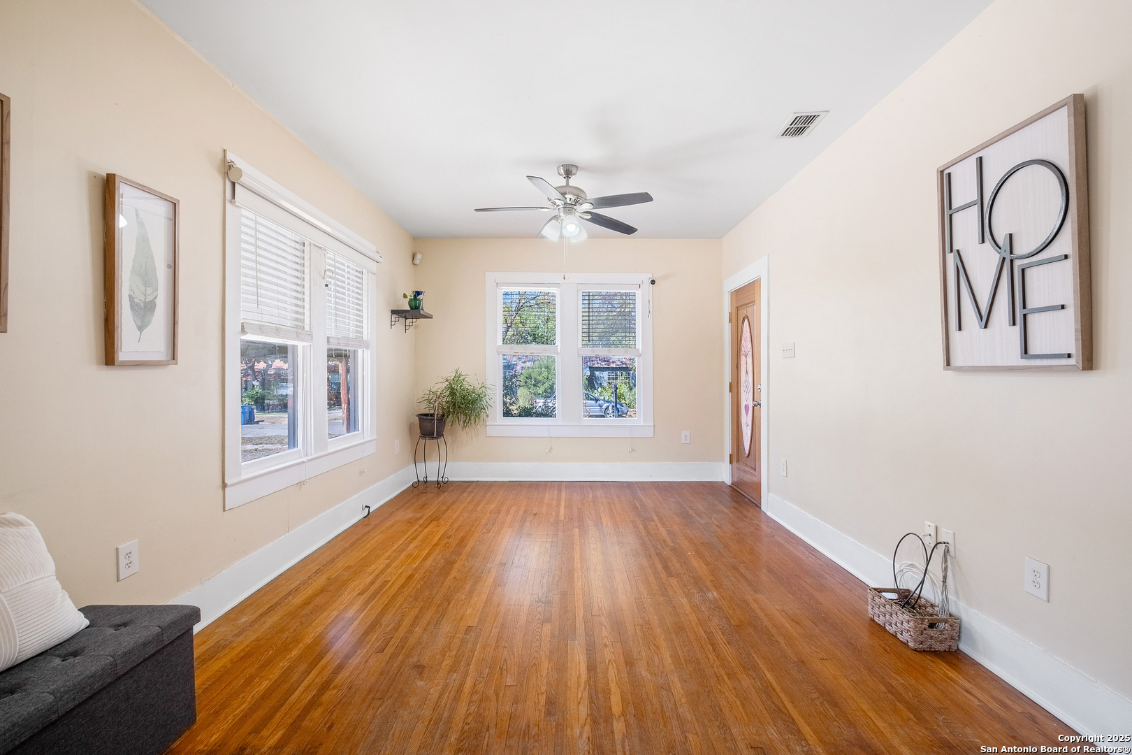 428 W Lullwood Avenue San Antonio TX 78212