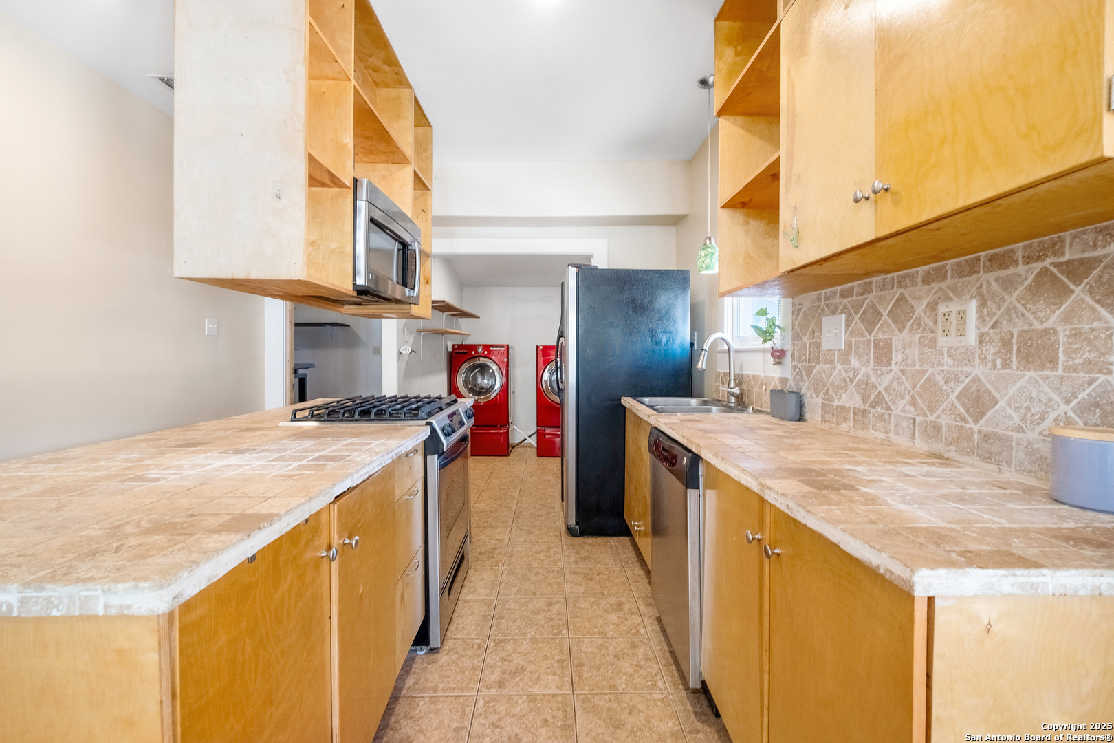 428 W Lullwood Avenue San Antonio TX 78212