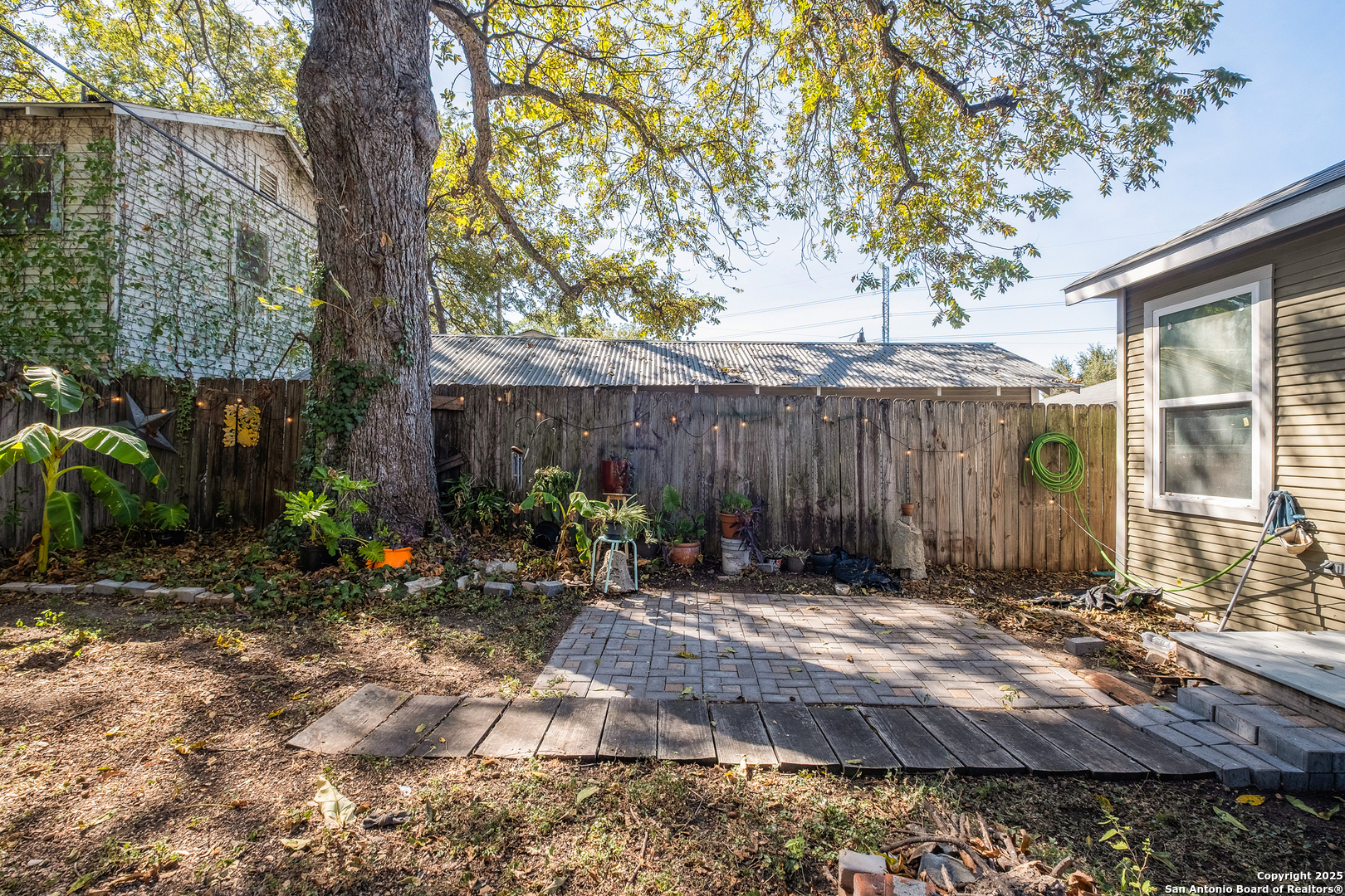 428 W Lullwood Avenue San Antonio TX 78212