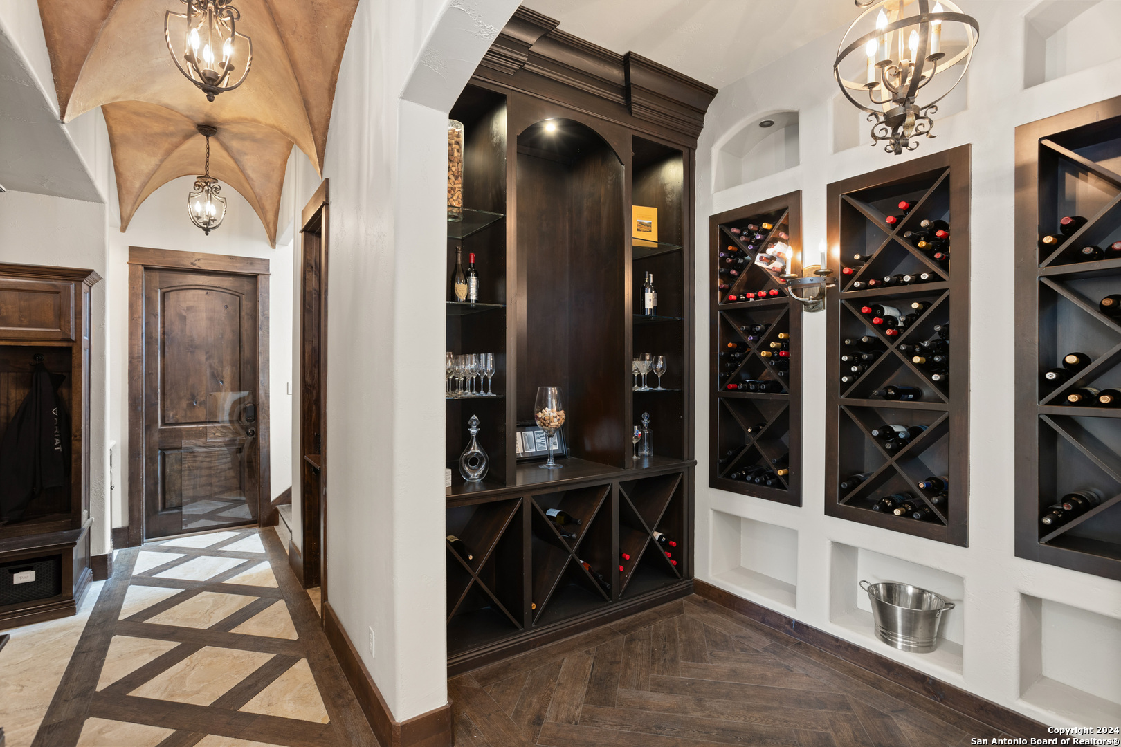 104 Falcon Crest Boerne TX 78006
