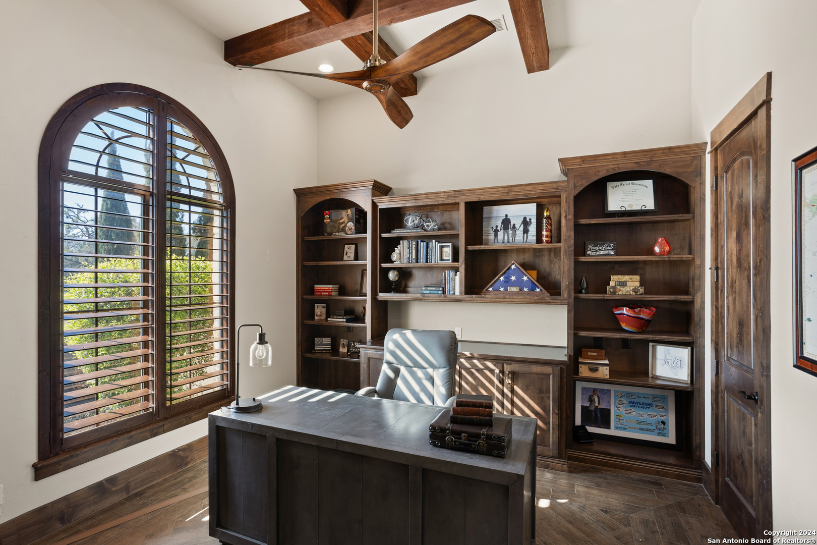 104 Falcon Crest Boerne TX 78006