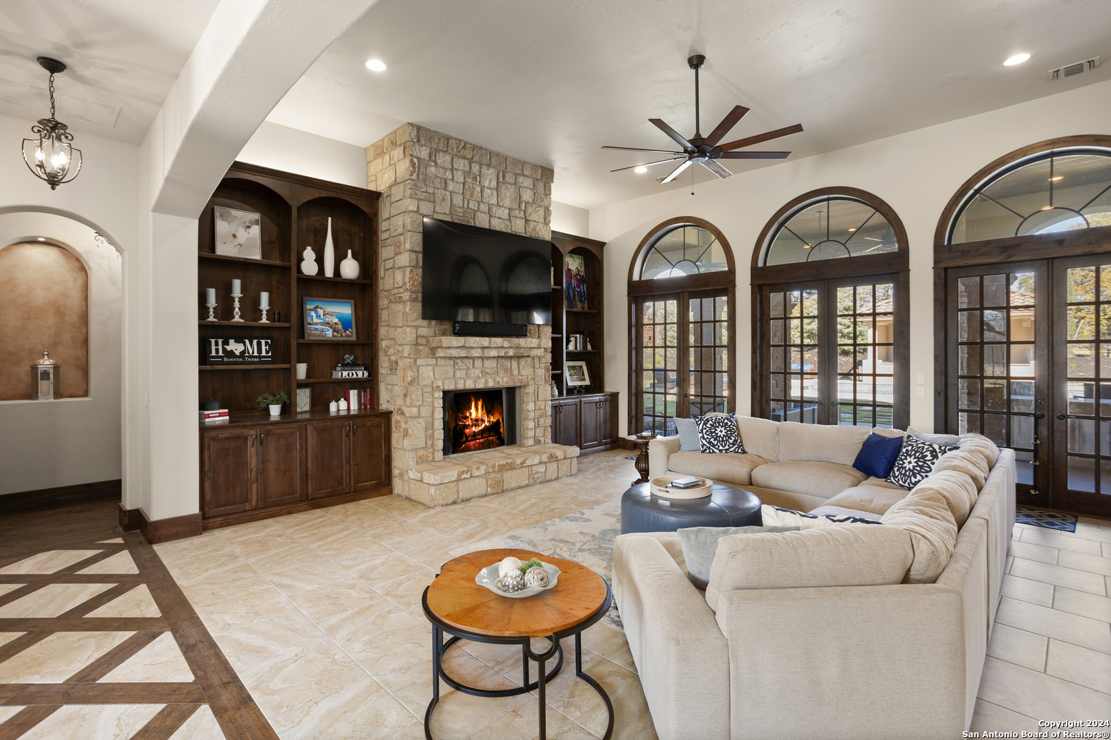 104 Falcon Crest Boerne TX 78006