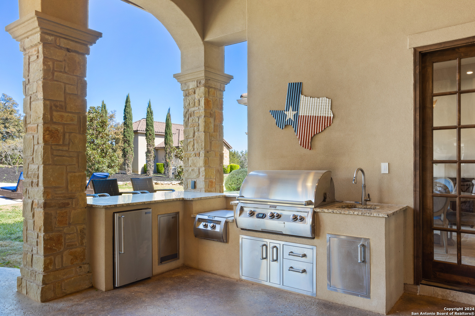 104 Falcon Crest Boerne TX 78006