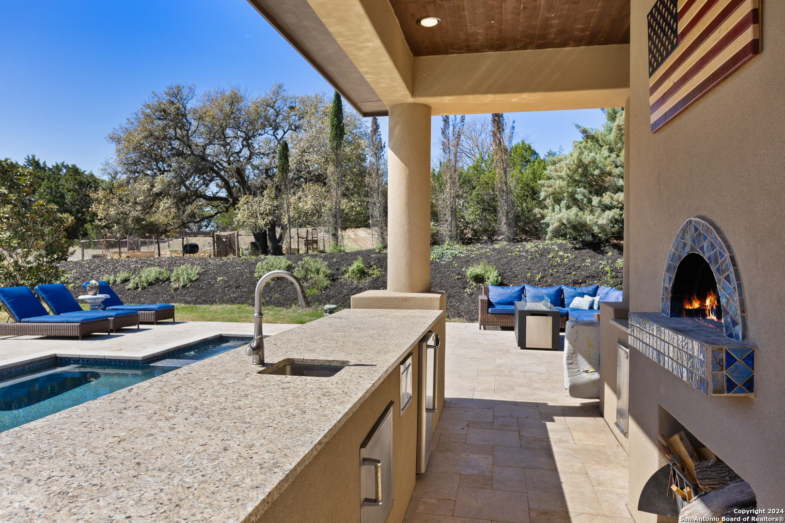 104 Falcon Crest Boerne TX 78006