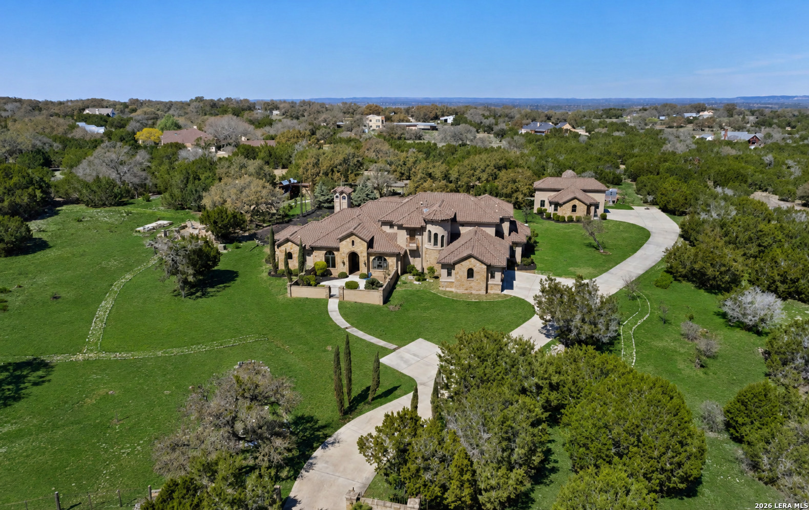 104 Falcon Crest Boerne TX 78006