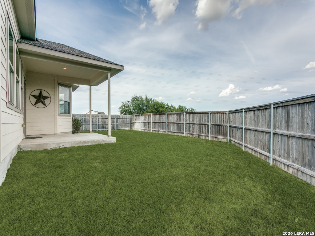 5102 Village Park Schertz TX 78124
