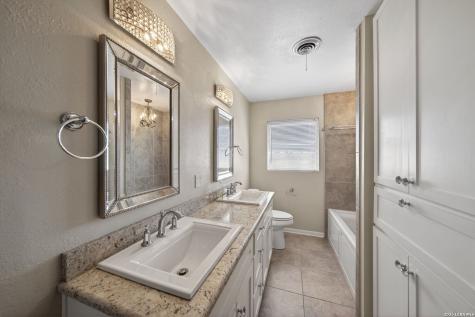 7414 Us Highway 281 Pleasanton TX 78064