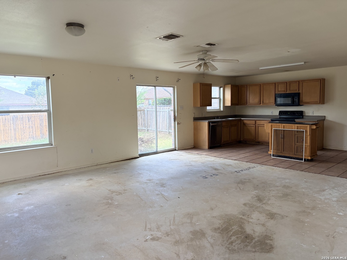 10723 S Shaenridge San Antonio TX 78254