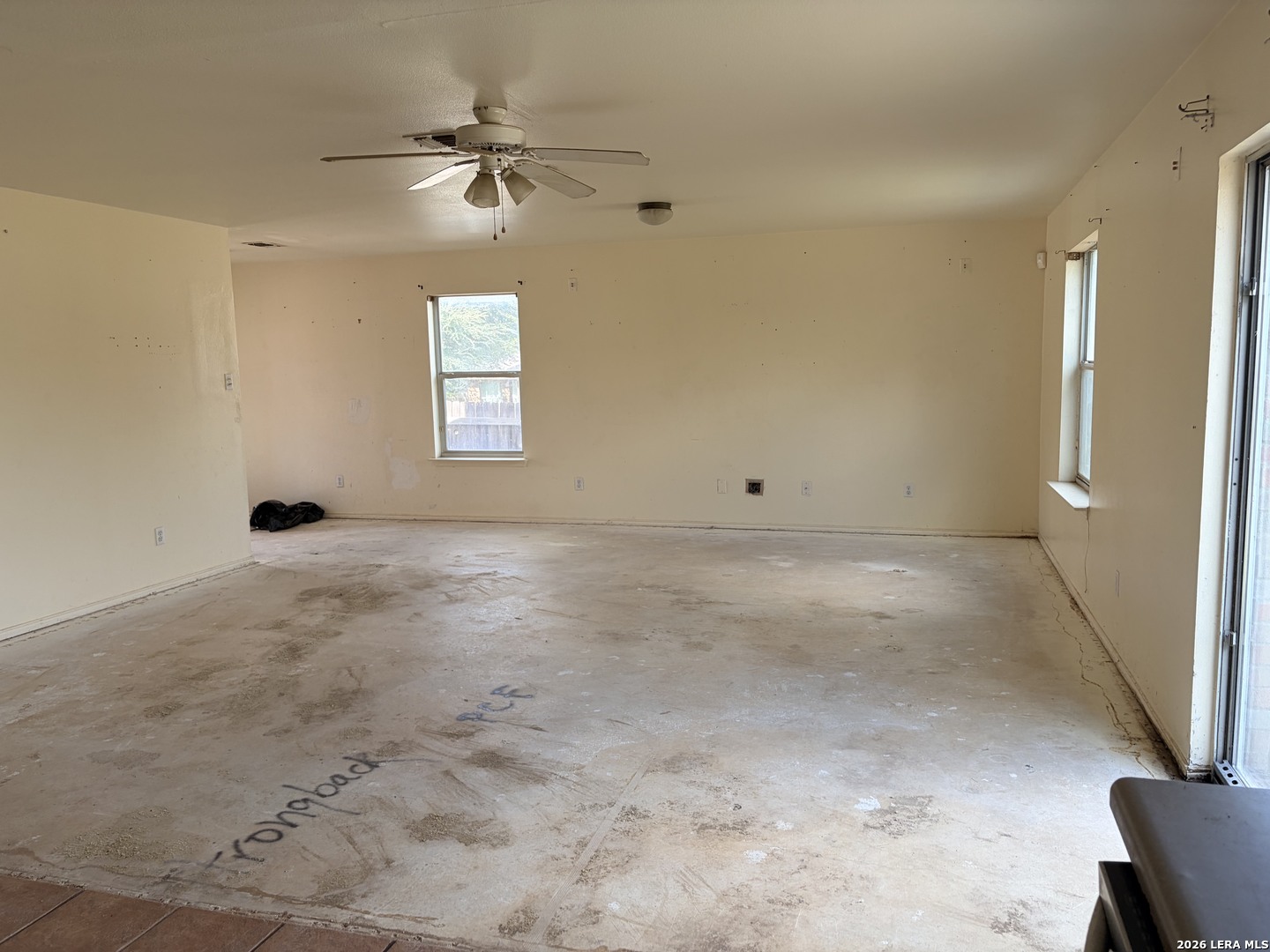 10723 S Shaenridge San Antonio TX 78254