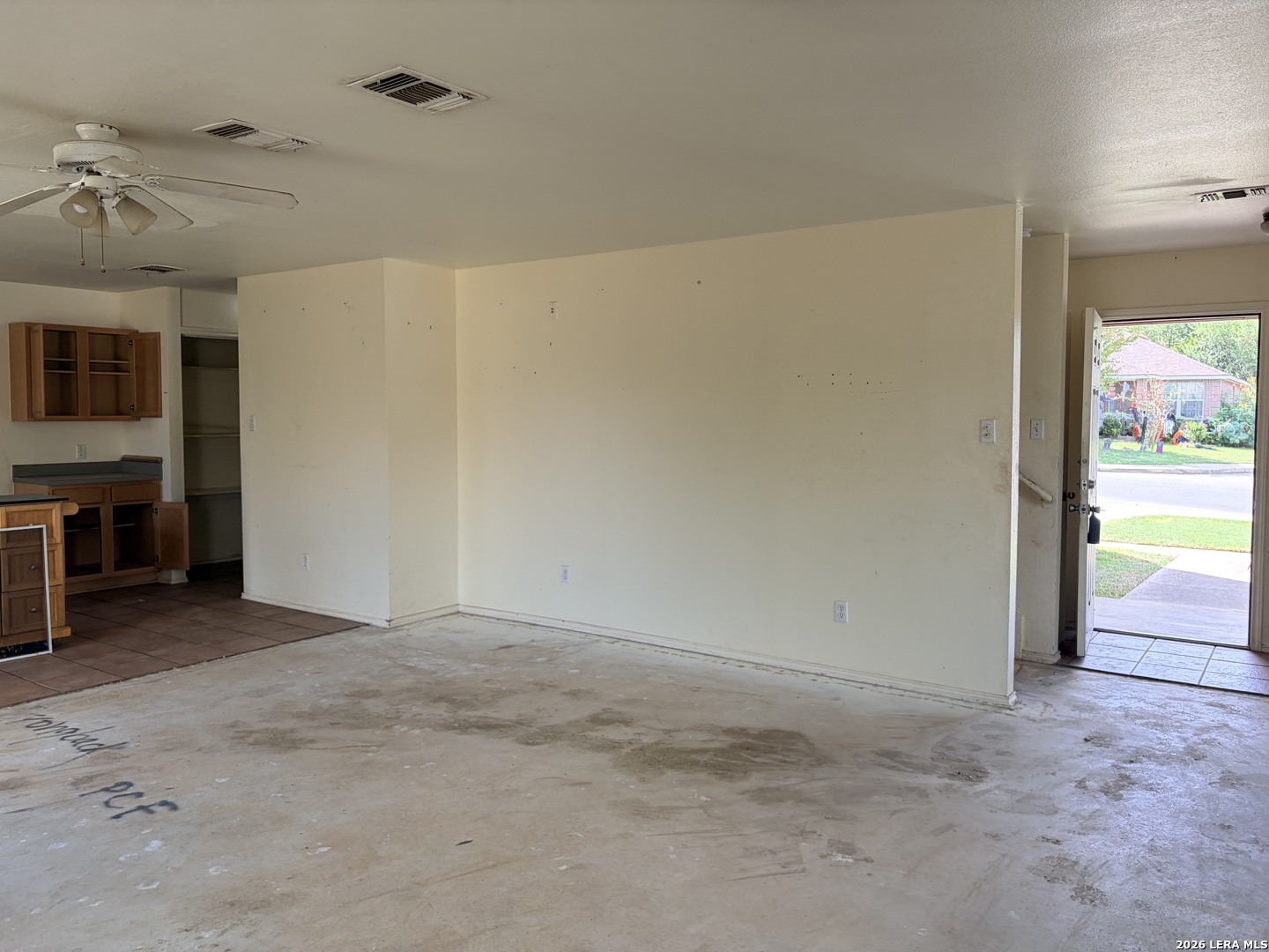 10723 S Shaenridge San Antonio TX 78254