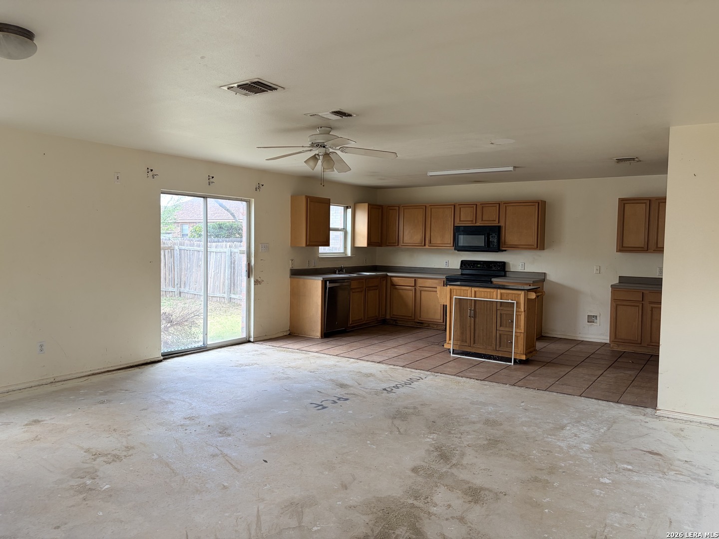 10723 S Shaenridge San Antonio TX 78254