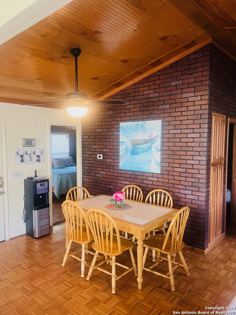 272 N Lakeshore Drive Bandera TX 78003