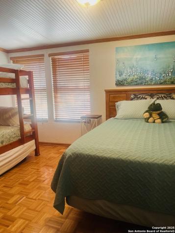 272 N Lakeshore Drive Bandera TX 78003
