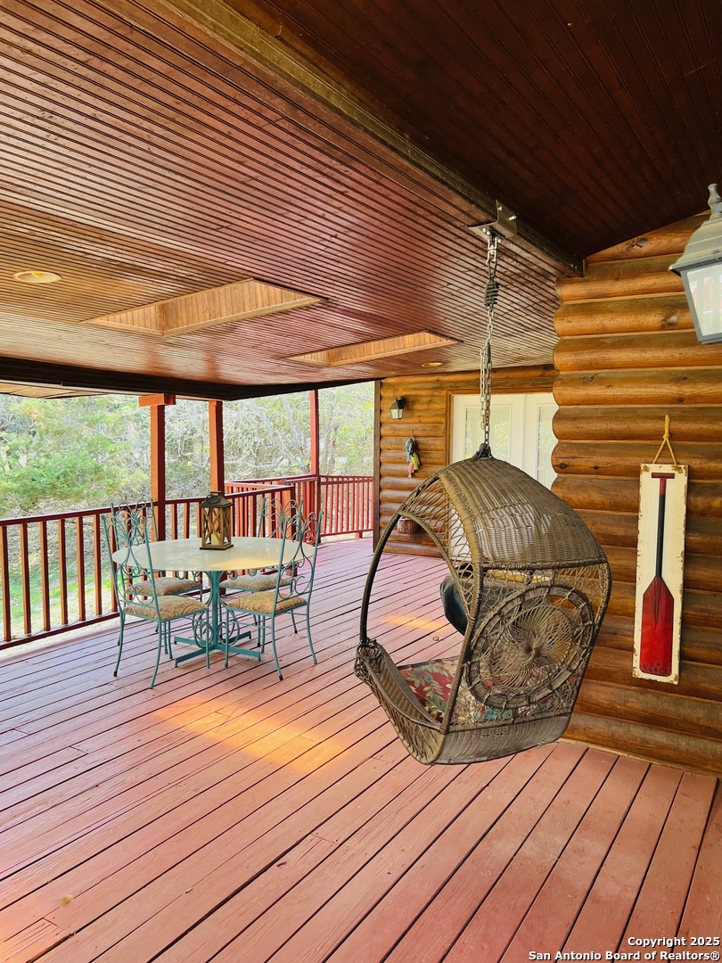 272 N Lakeshore Drive Bandera TX 78003