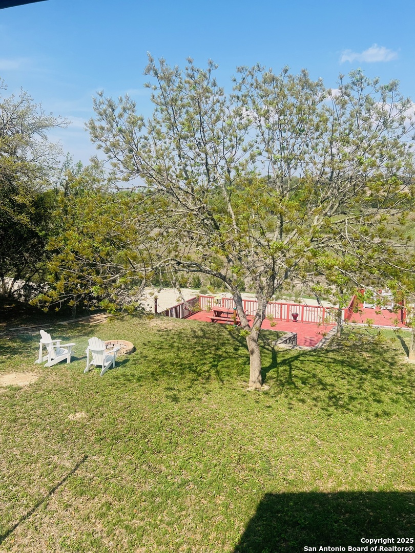 272 N Lakeshore Drive Bandera TX 78003