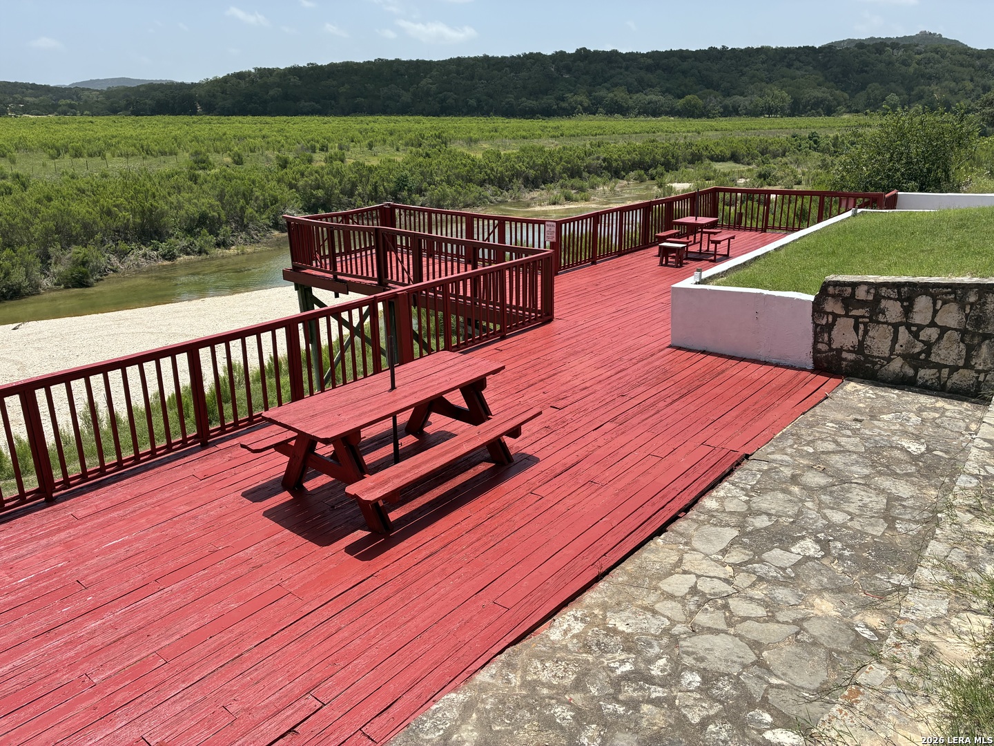 272 N Lakeshore Drive Bandera TX 78003