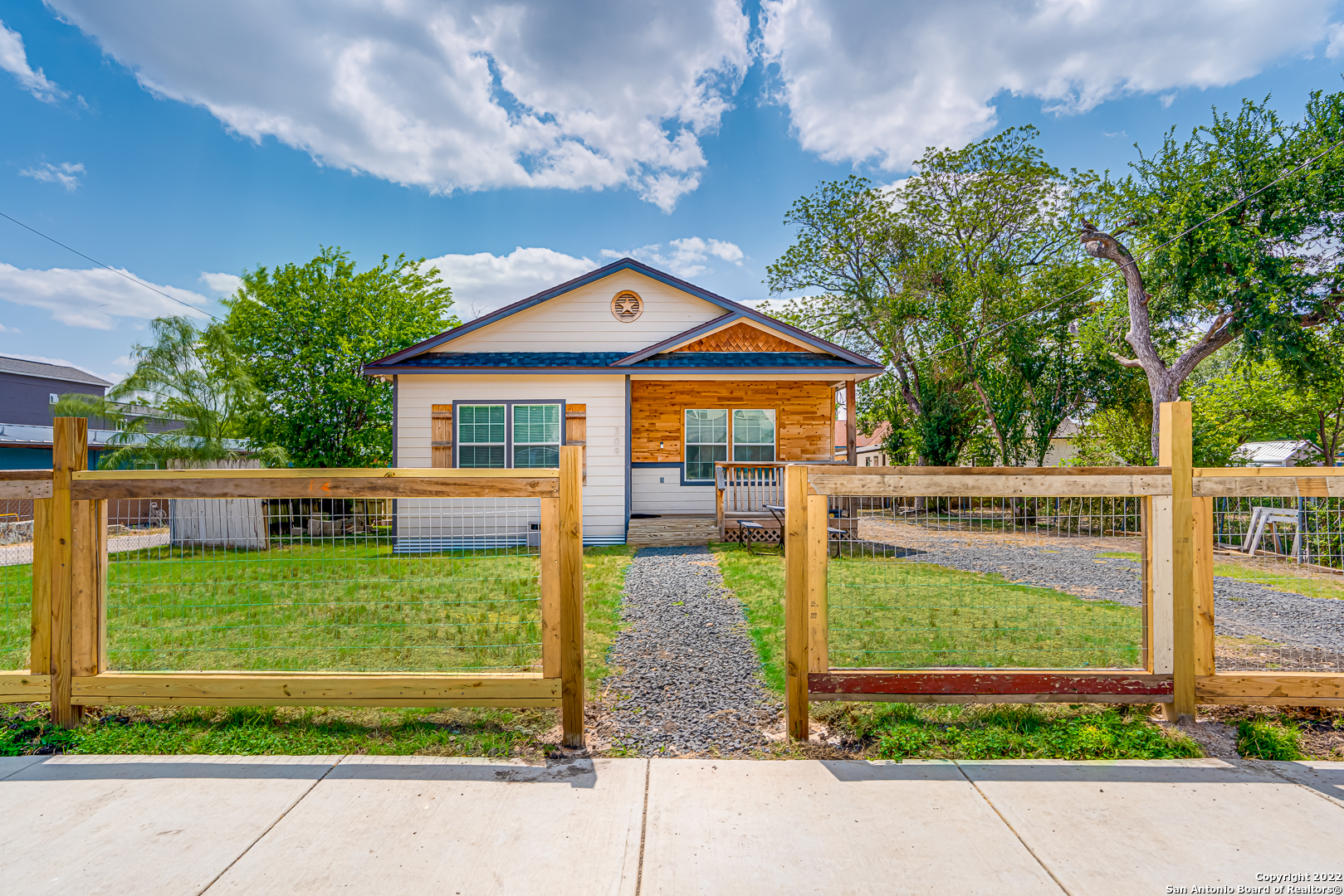 309 S Olive Street San Antonio TX 78203