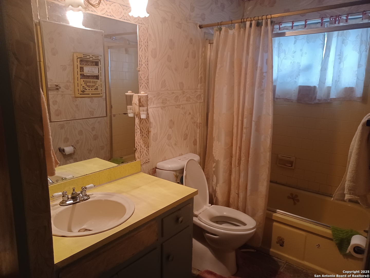 6542 W Commerce San Antonio TX 78227