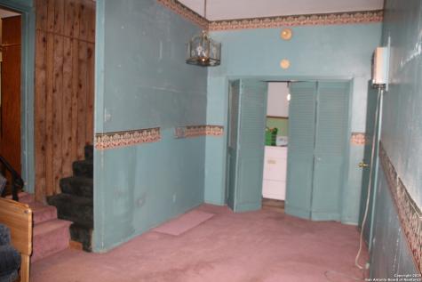 6542 W Commerce San Antonio TX 78227