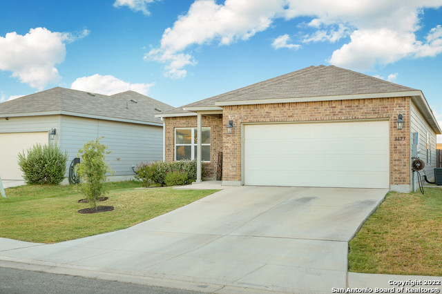 6623 Terra Ark View Converse TX 78109
