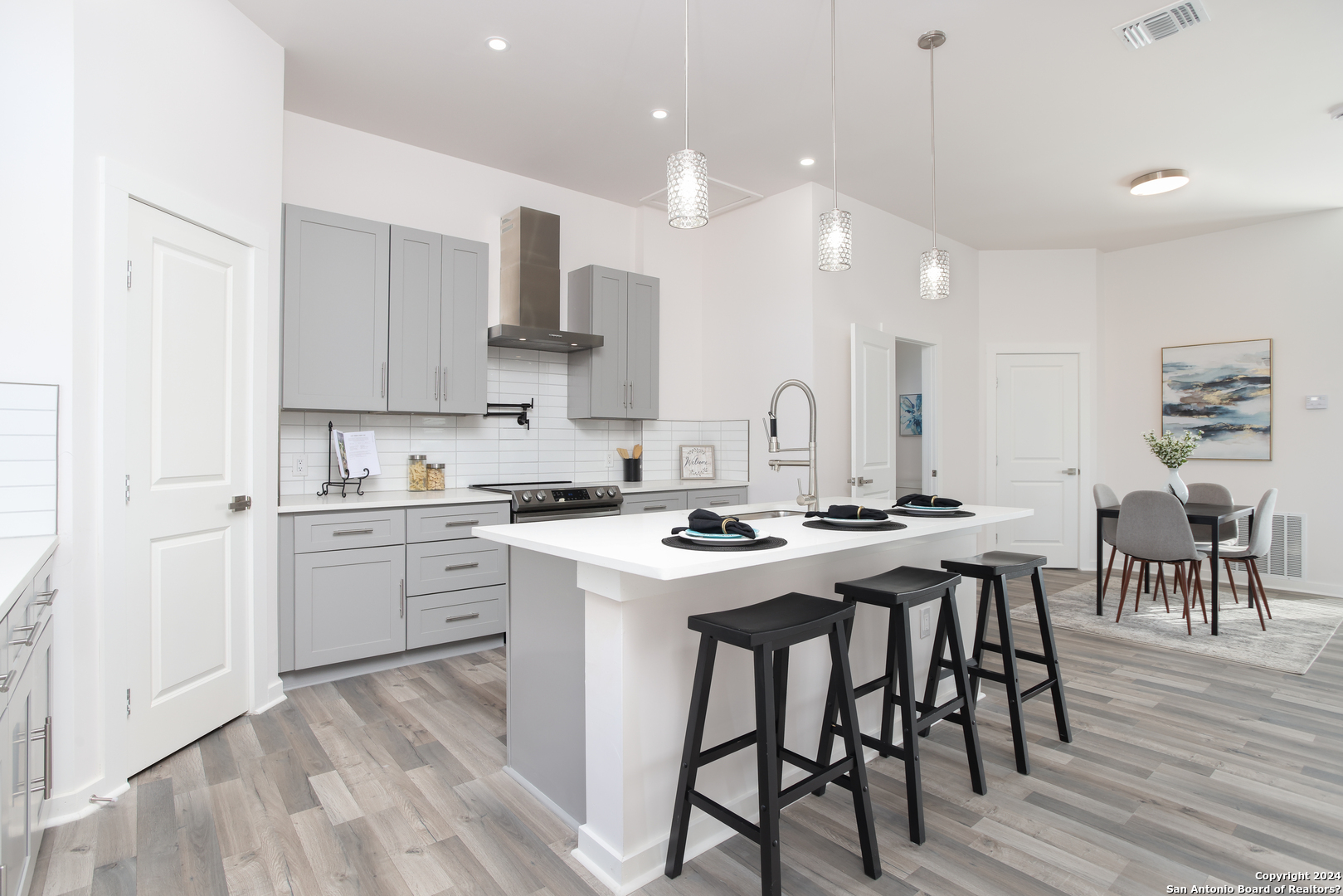 120 Pierce Avenue San Antonio TX 78208