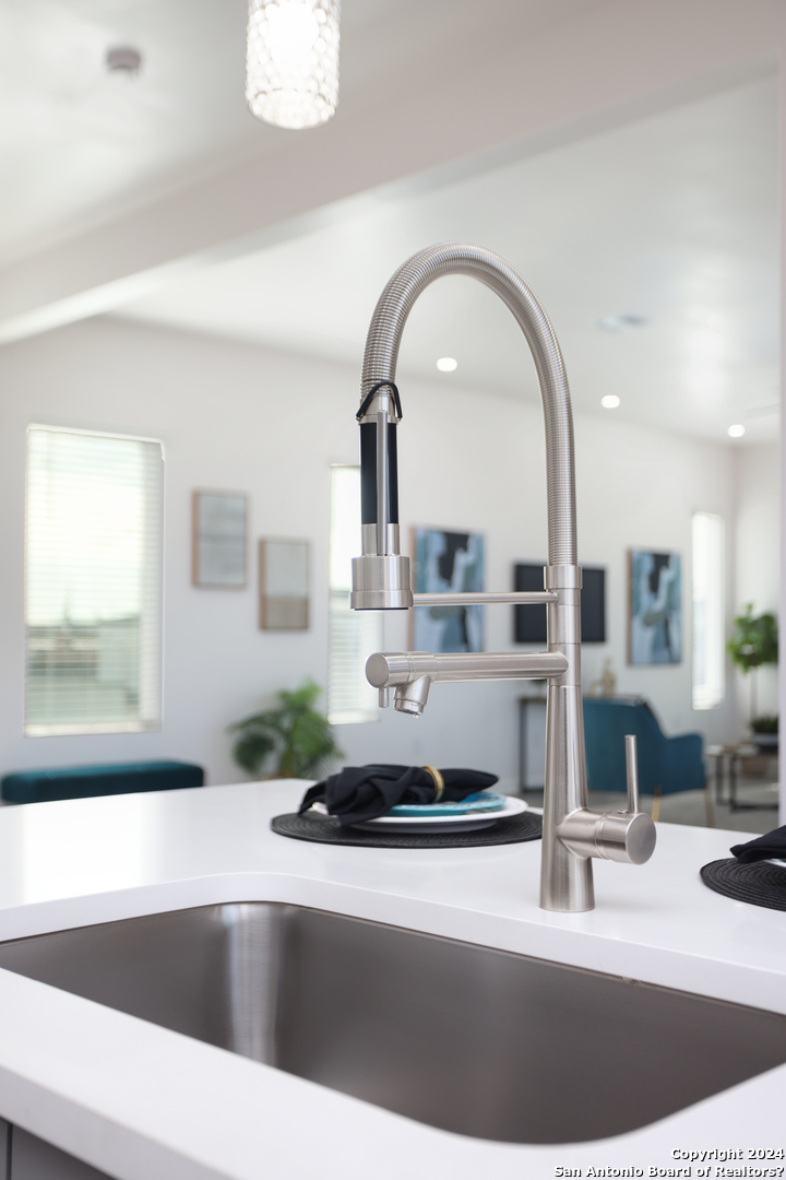 120 Pierce Avenue San Antonio TX 78208