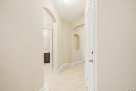 9734 Bricewood Oak San Antonio TX 78254