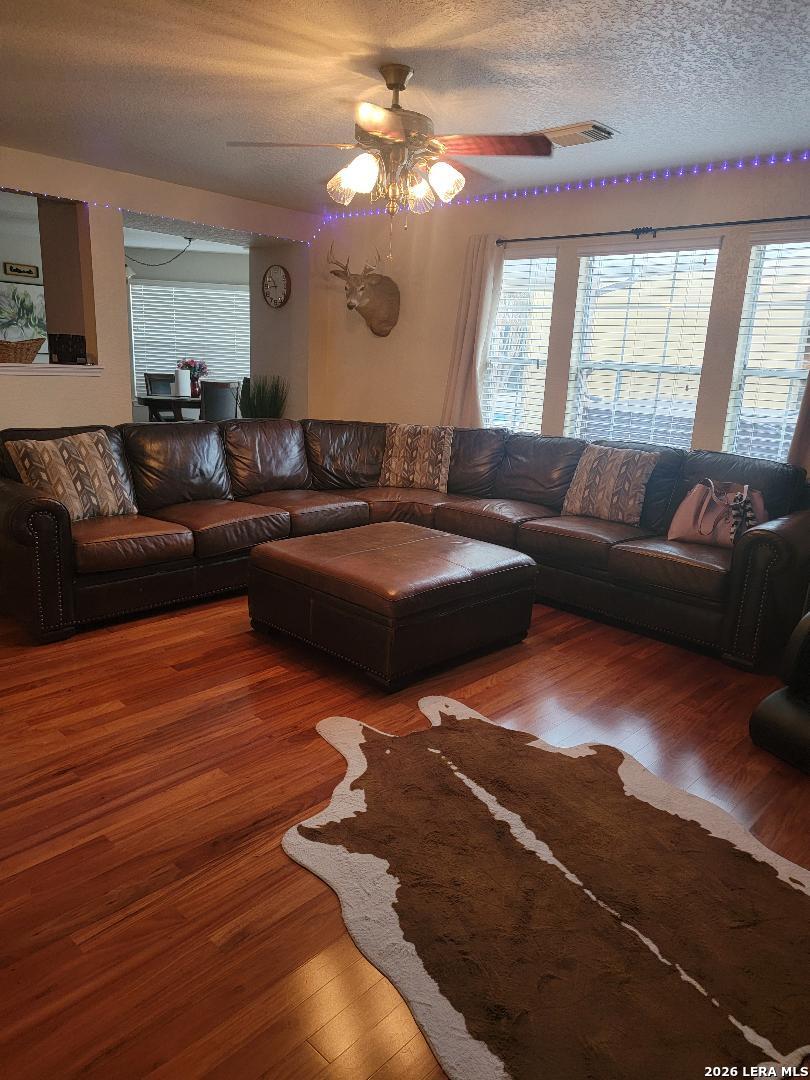 10210 Tiger Bay San Antonio TX 78251
