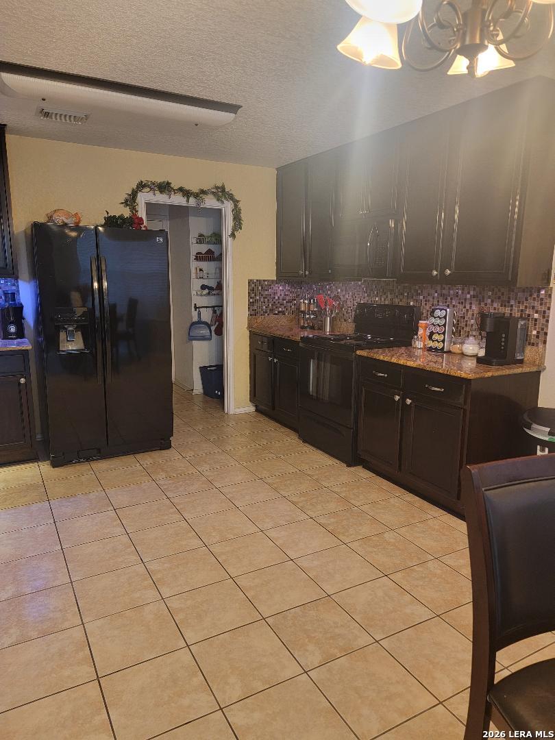 10210 Tiger Bay San Antonio TX 78251