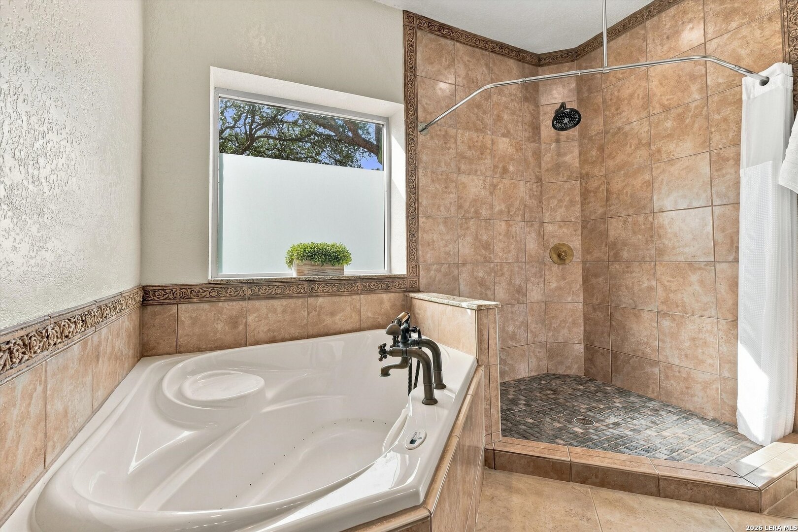 19502 Encino Bow San Antonio TX 78259