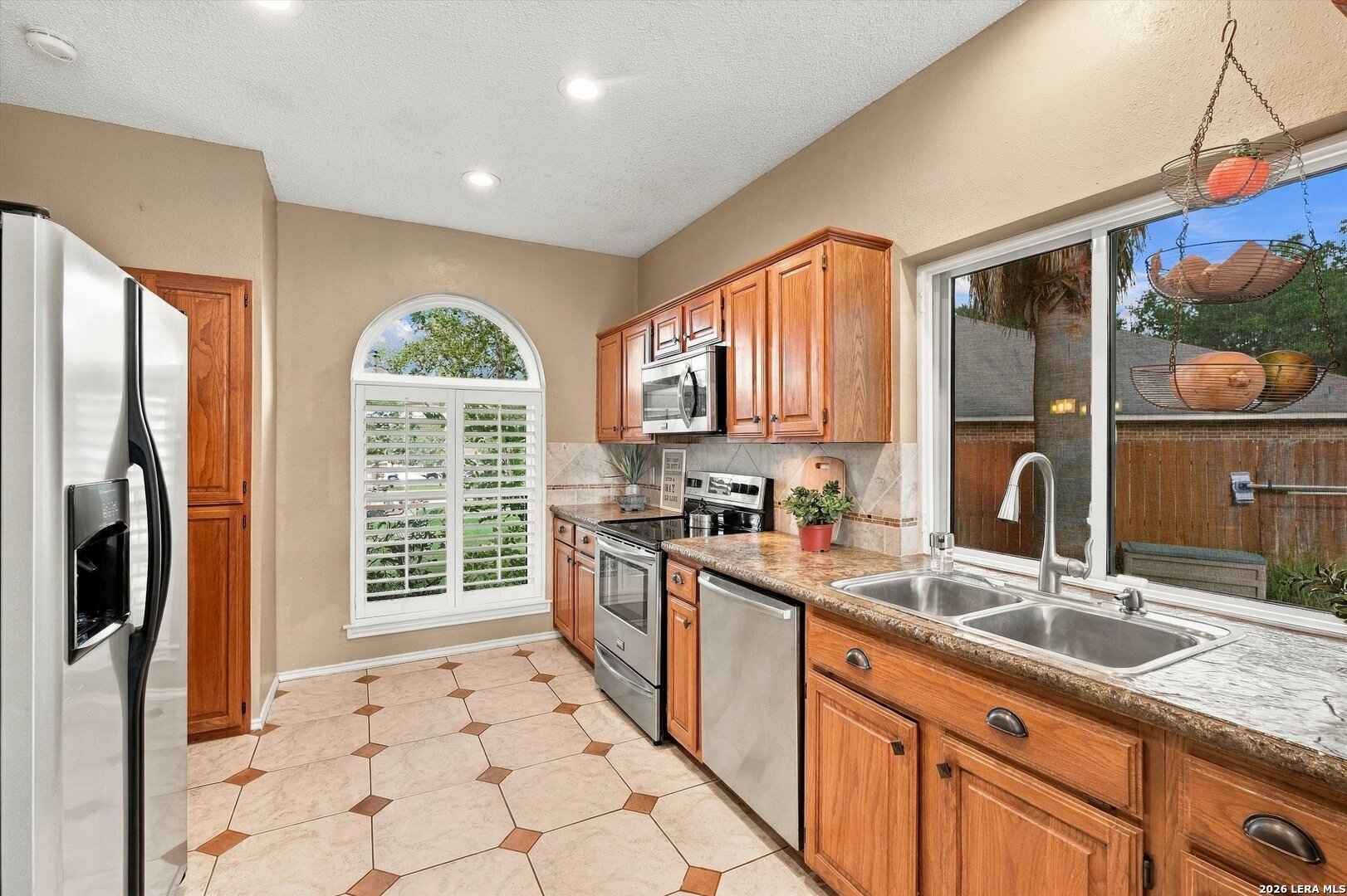 19502 Encino Bow San Antonio TX 78259