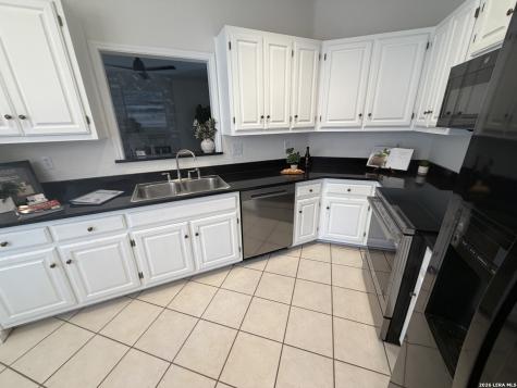 13931 Red Maple Wood San Antonio TX 78249