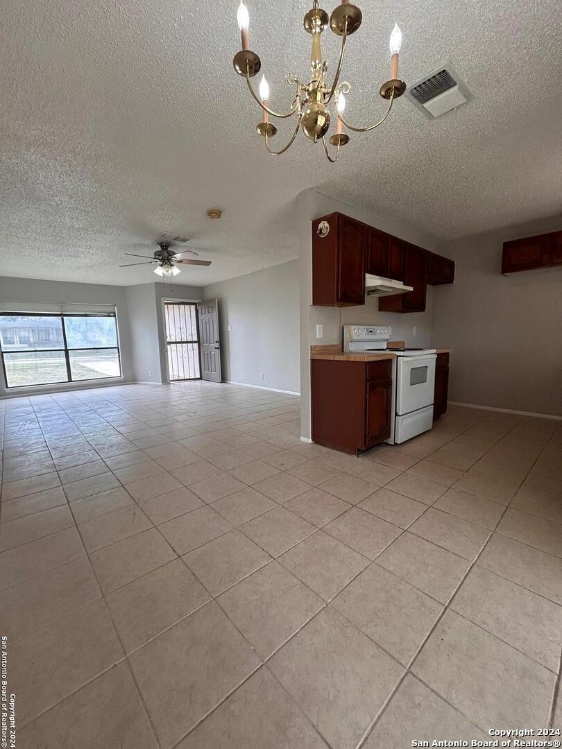4948 Champlain San Antonio TX 78217