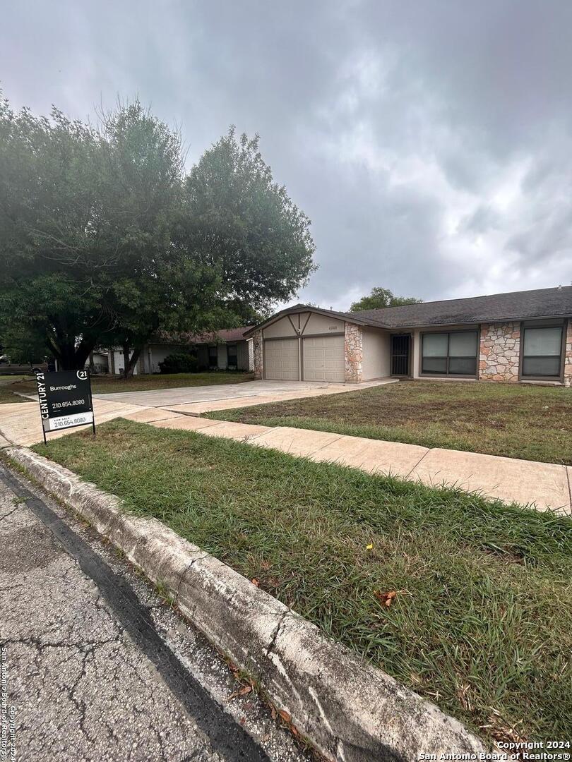 4948 Champlain San Antonio TX 78217