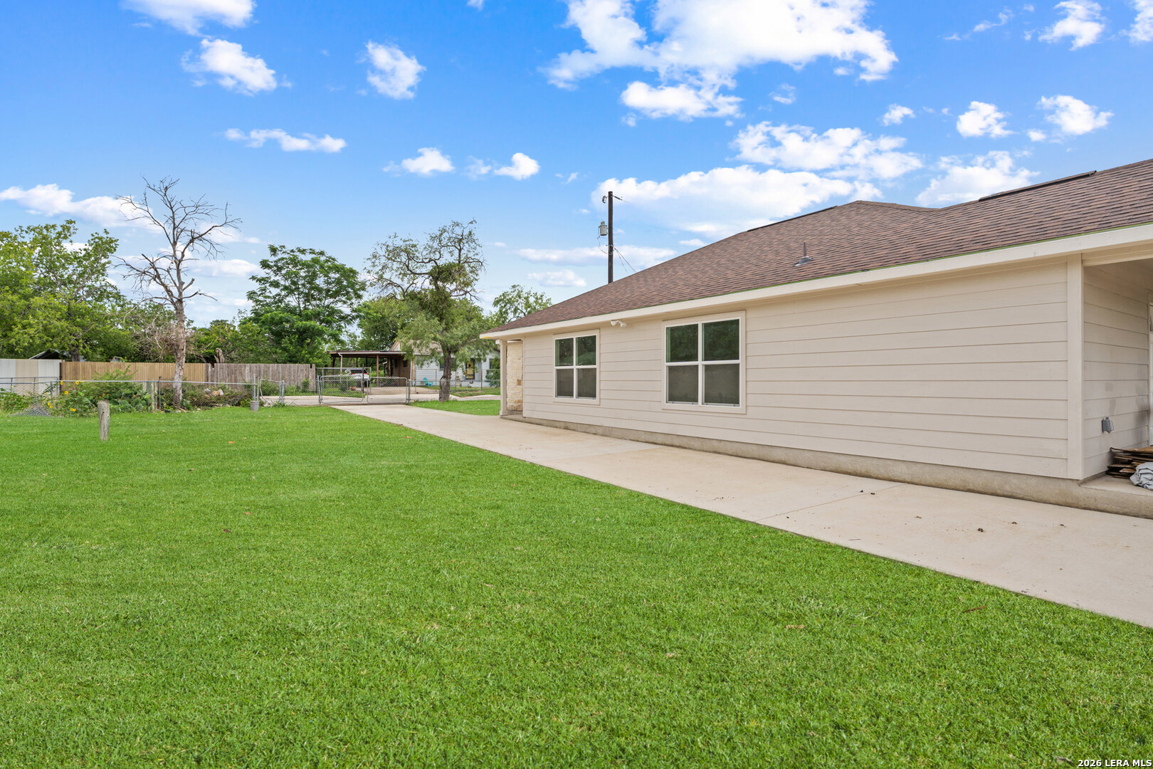 9446 Strech Avenue San Antonio TX 78224