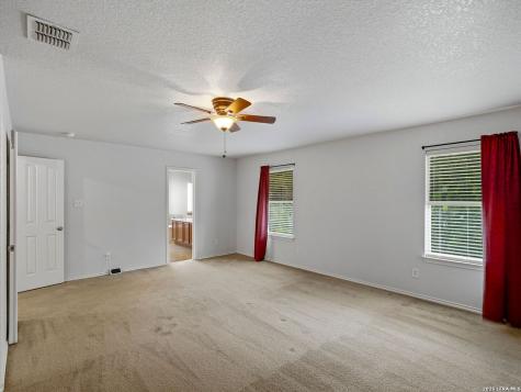 9558 Nueces Canyon San Antonio TX 78251