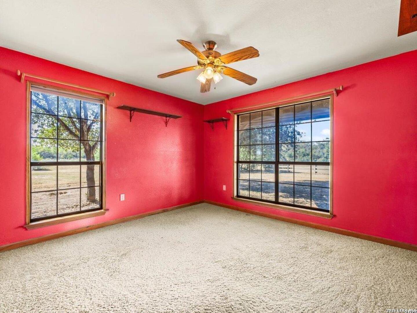 386 County Road 763 Devine TX 78016