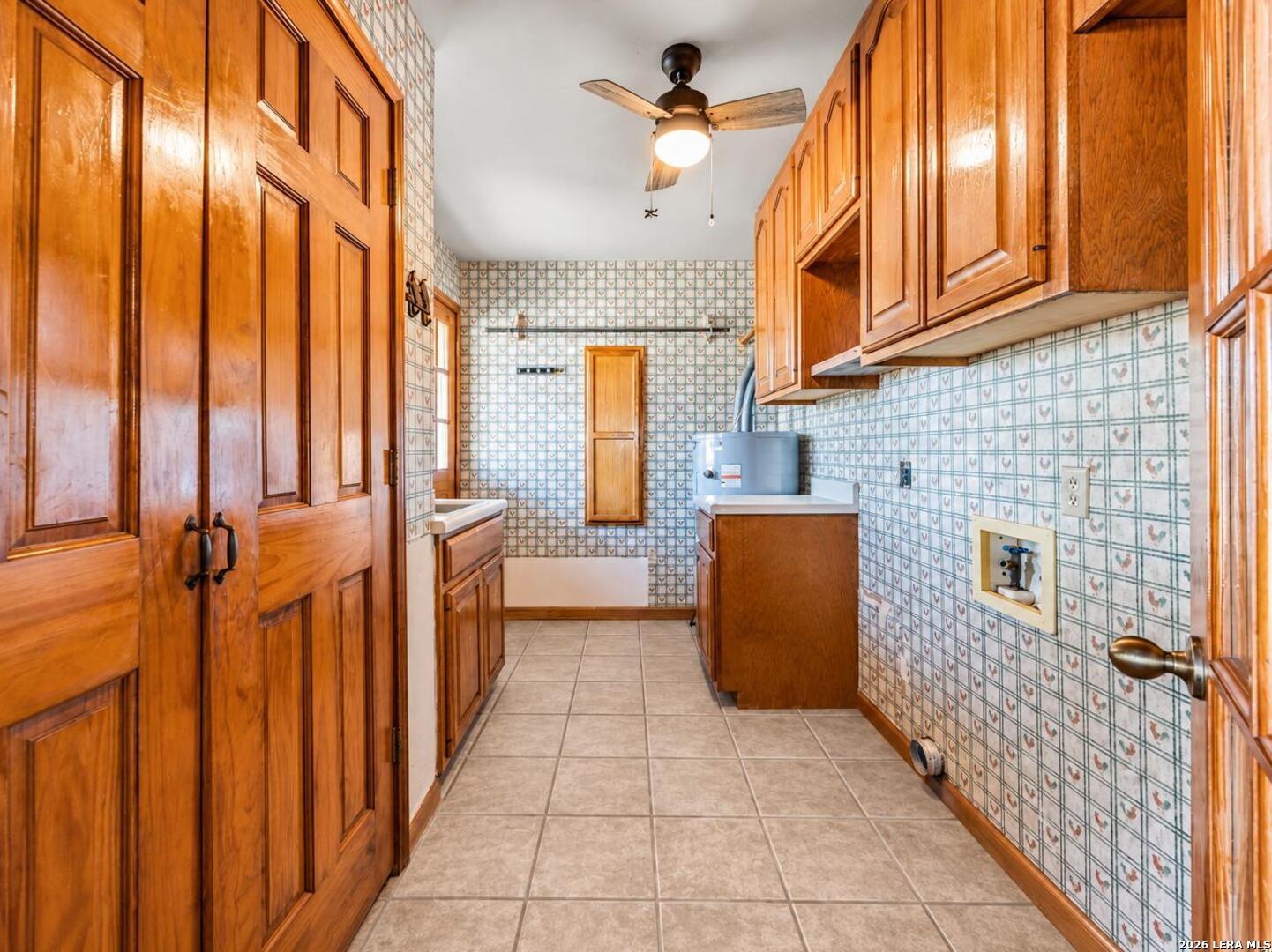 386 County Road 763 Devine TX 78016