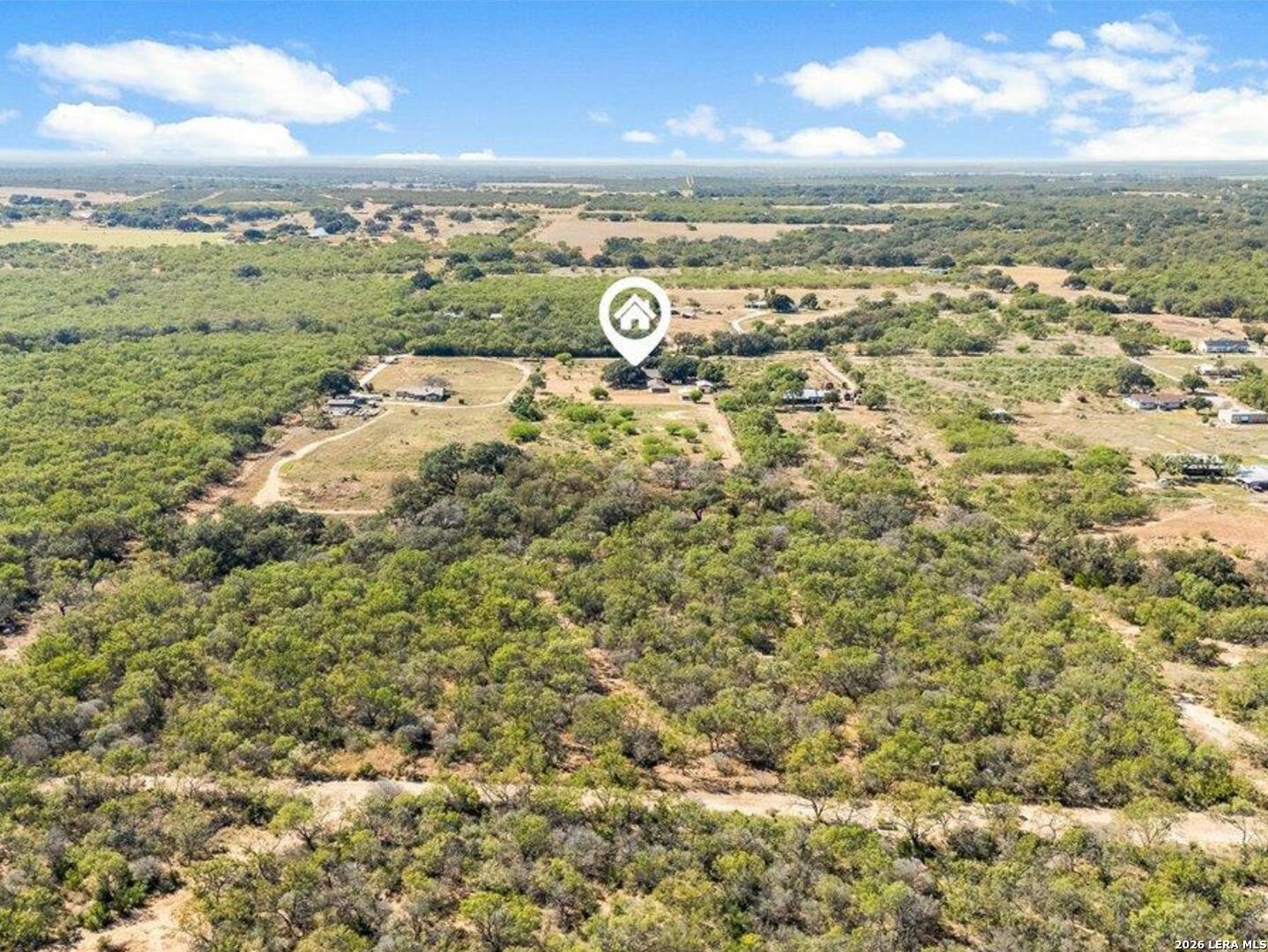 386 County Road 763 Devine TX 78016