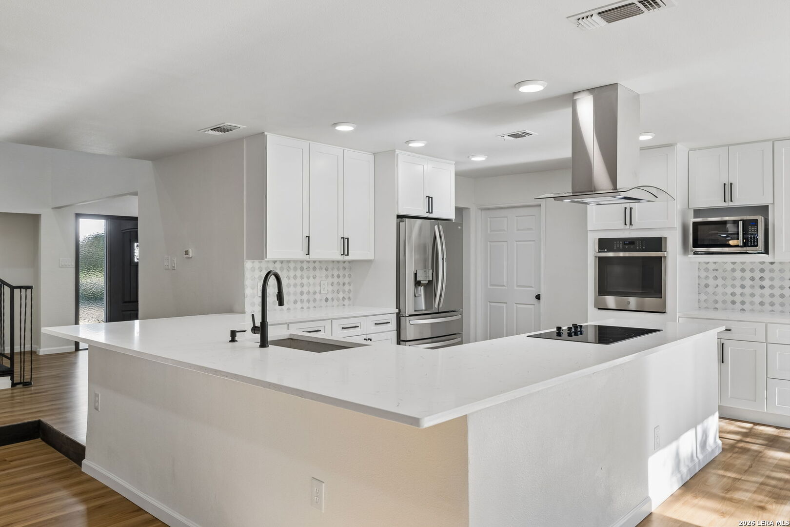 1422 E Sunshine Drive San Antonio TX 78228