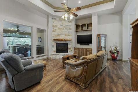 1466 Crossbow Canyon Lake TX 78133