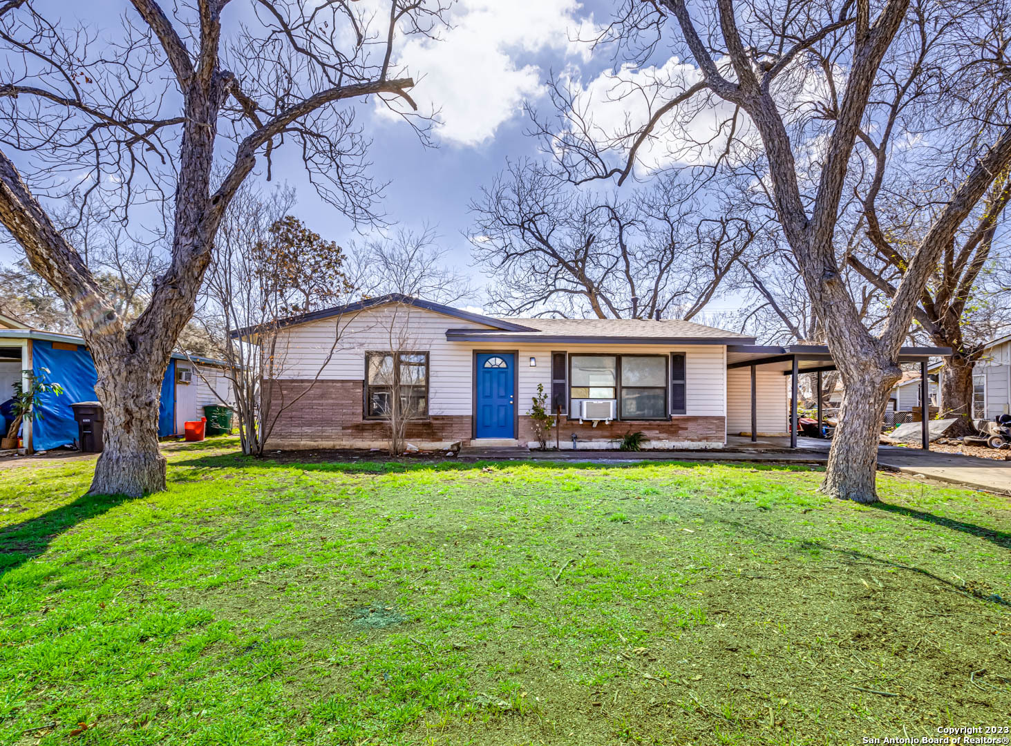 214 Leonidas Drive San Antonio TX 78220