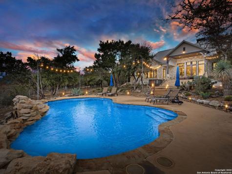 2939 Palomino Springs Bandera TX 78003