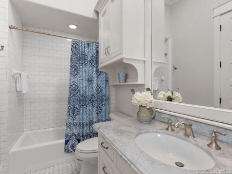 2939 Palomino Springs Bandera TX 78003