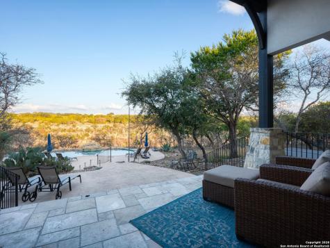 2939 Palomino Springs Bandera TX 78003