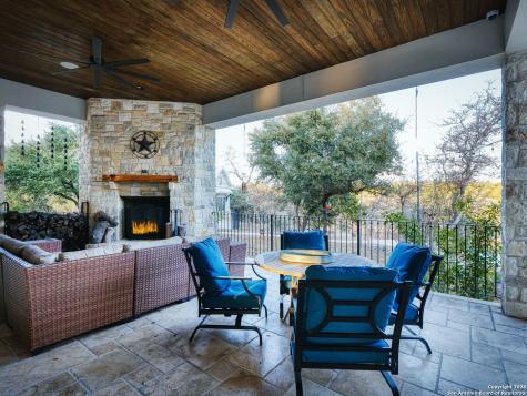 2939 Palomino Springs Bandera TX 78003
